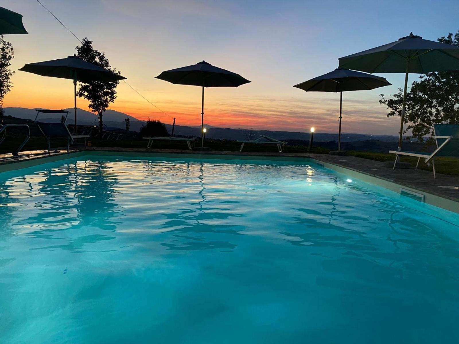 Agriturismo Isola Dei Calanchi - Guest House Атри Екстериор снимка